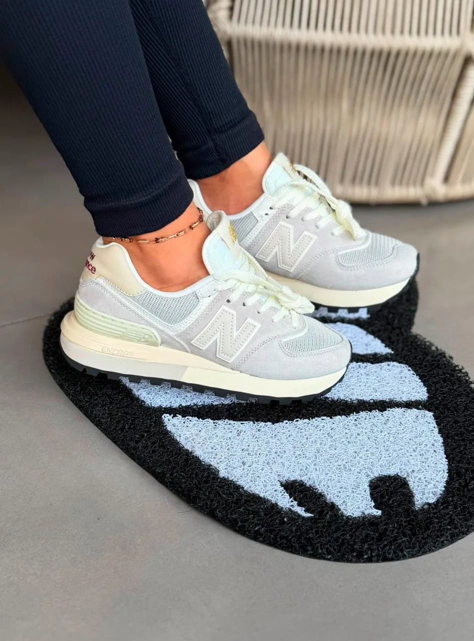 NEW BALANCE 574